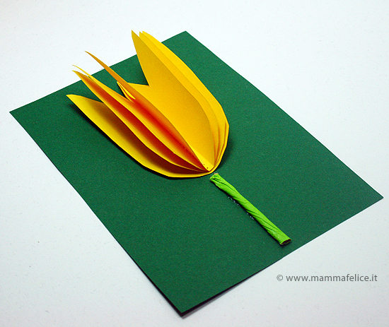 Semplici tulipani di carta origami - Tutorial