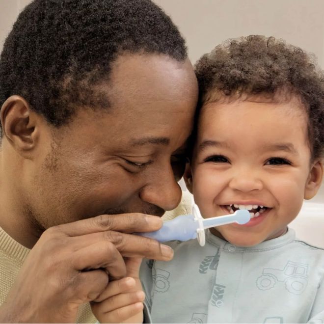 come-insegnare-ai-bambini-a-lavarsi-i-denti-mammafelice